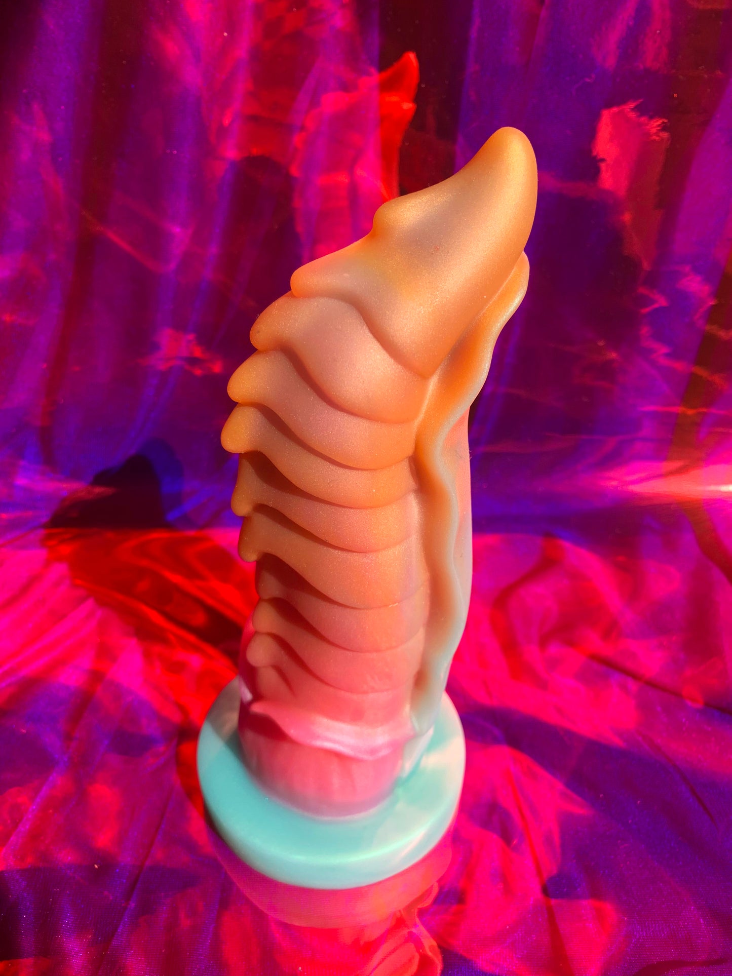 Big dragon tail silicone dildo with suction cup