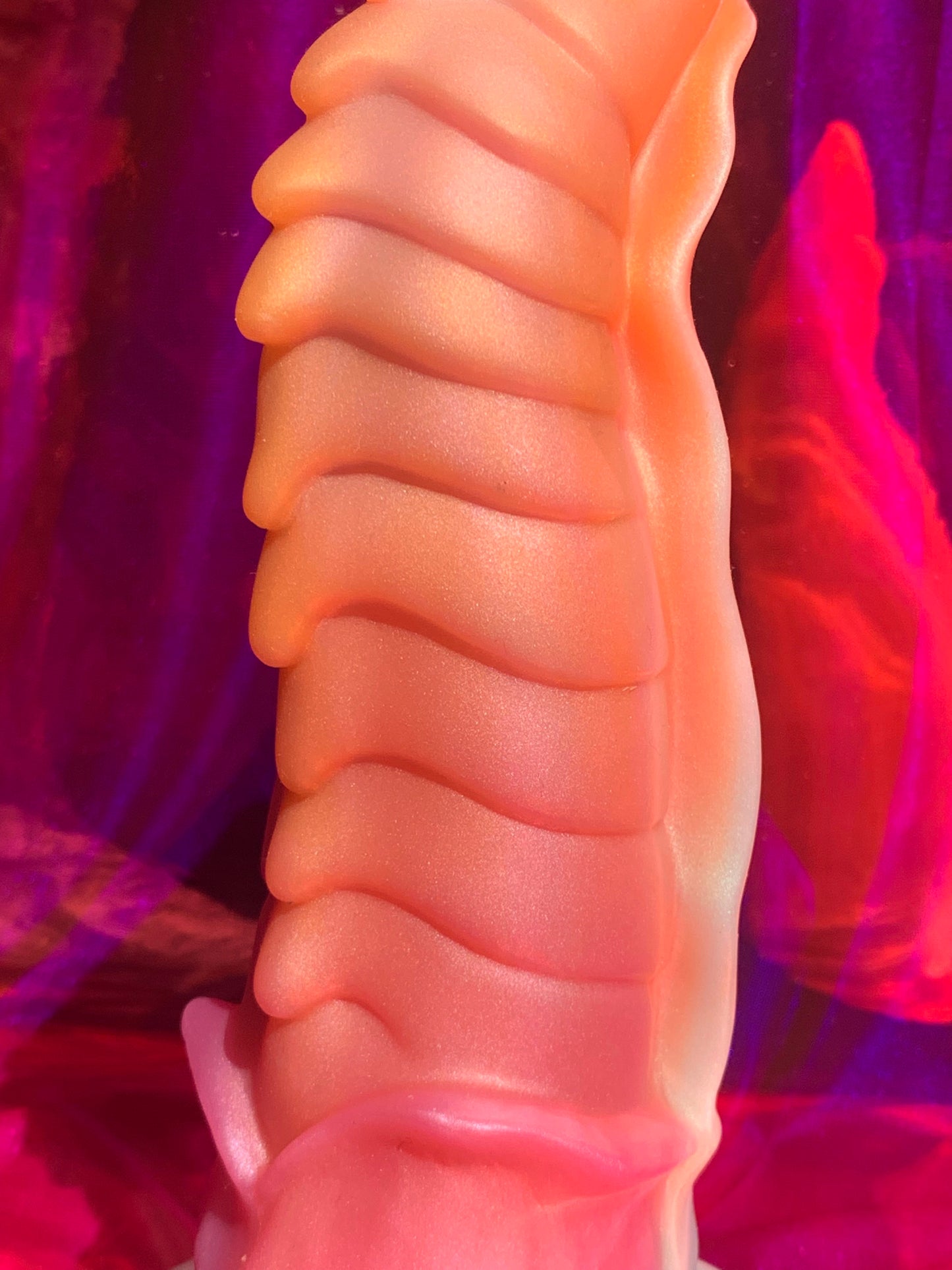 Big dragon tail silicone dildo with suction cup
