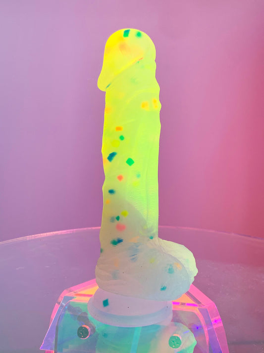Kawaii confetti dildo with suction cup