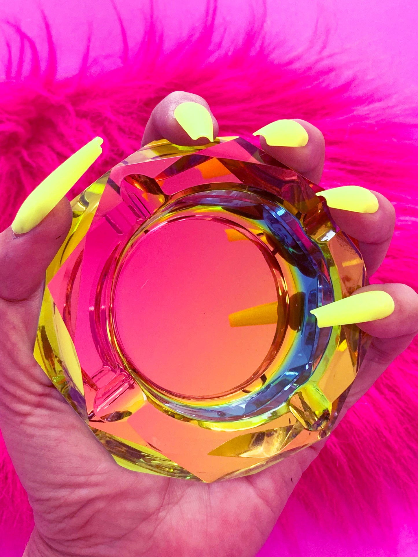 Holographic rainbow glass ashtray for stoner girls