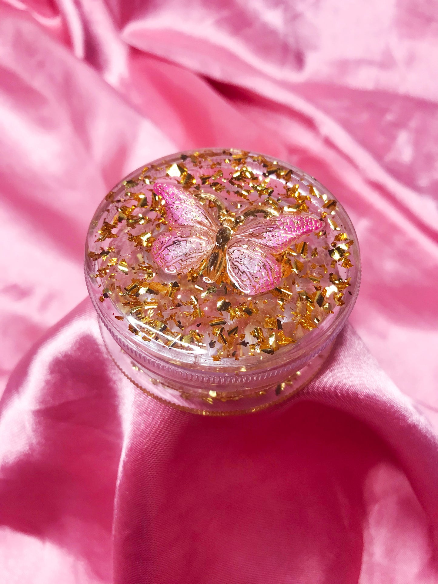 Cute custom butterfly resin grinder for stoner girls