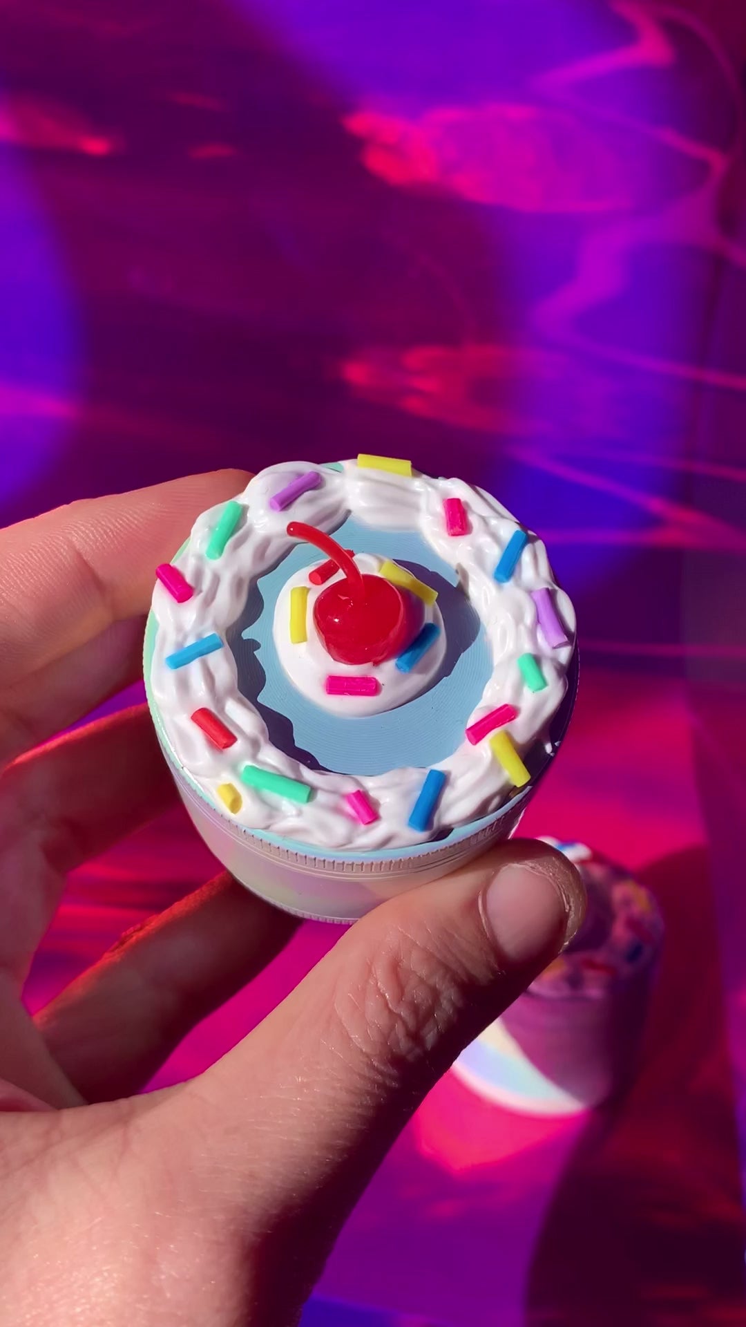 fake cake grinder