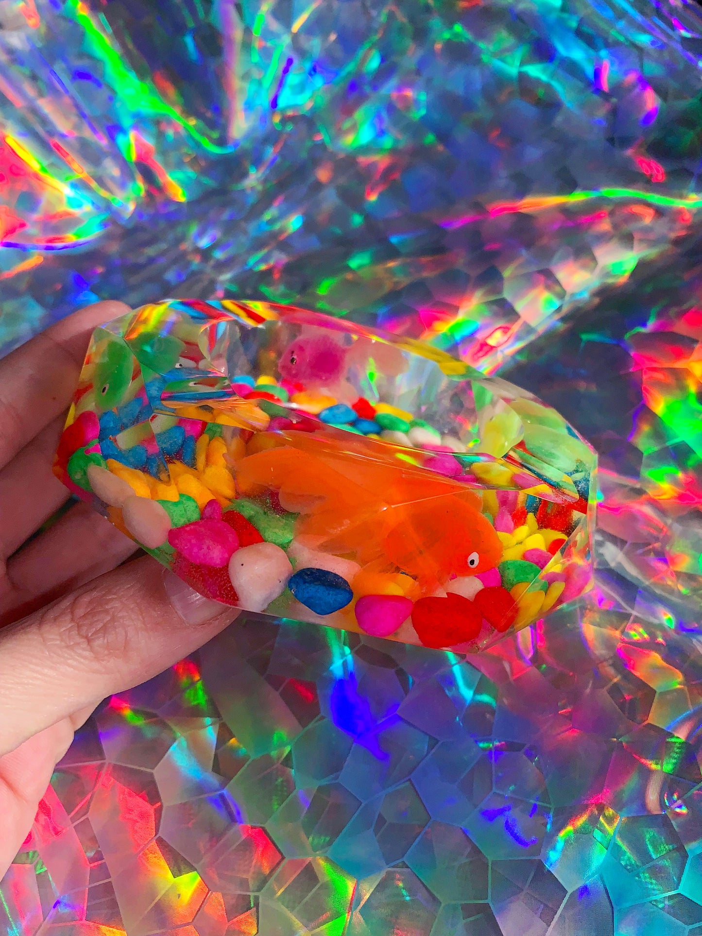 Pretty fish tank rainbow resin ashtray for stoner girls