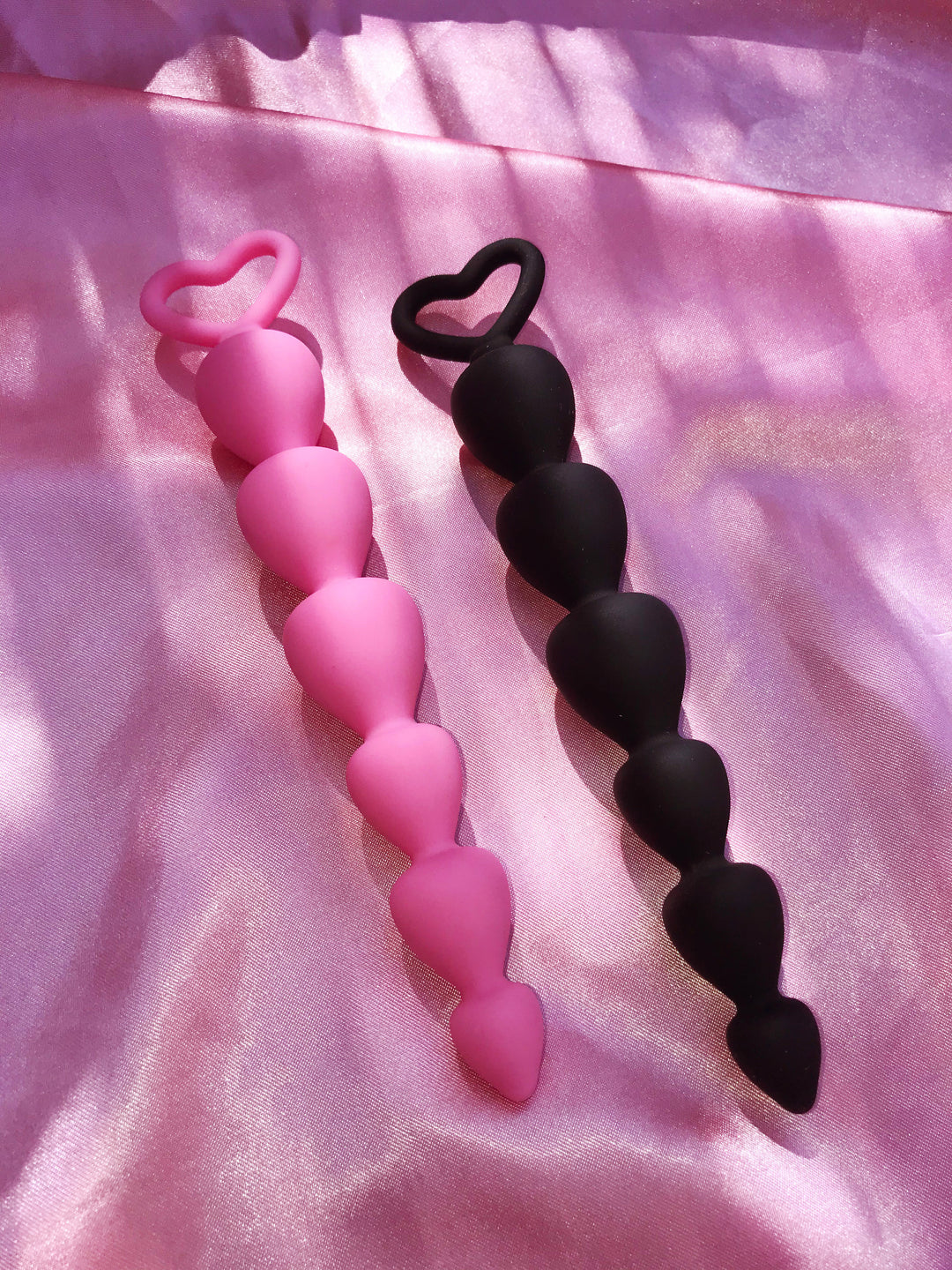 Small Heart Shaped Butt Plug Pink/Black | Beauglyful BEAUGLYFUL Small Heart Shaped Butt Plug Pink/Black | Beauglyful BEAUGLYFUL