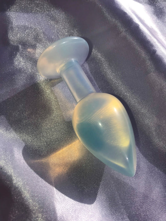 Small opalite butt plug