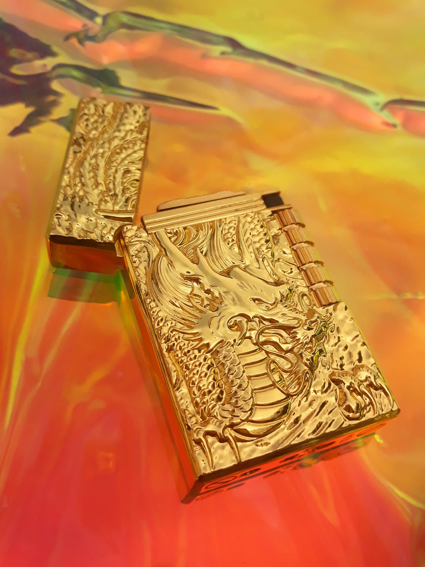 Windproof dragon golden lighter for stoner men