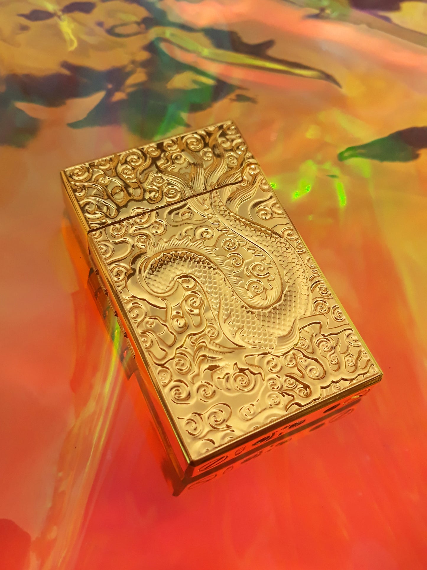 Windproof dragon golden lighter for stoner men